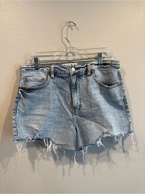 DAZE - Jean Shorts